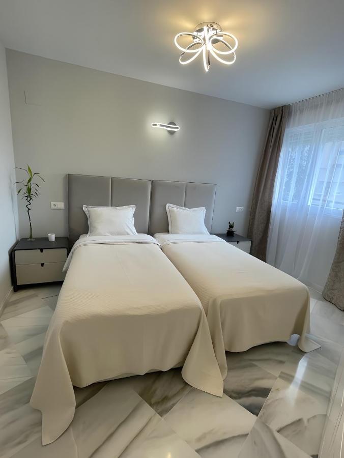 Luxury Apartment Benalmadena First Line 외부 사진