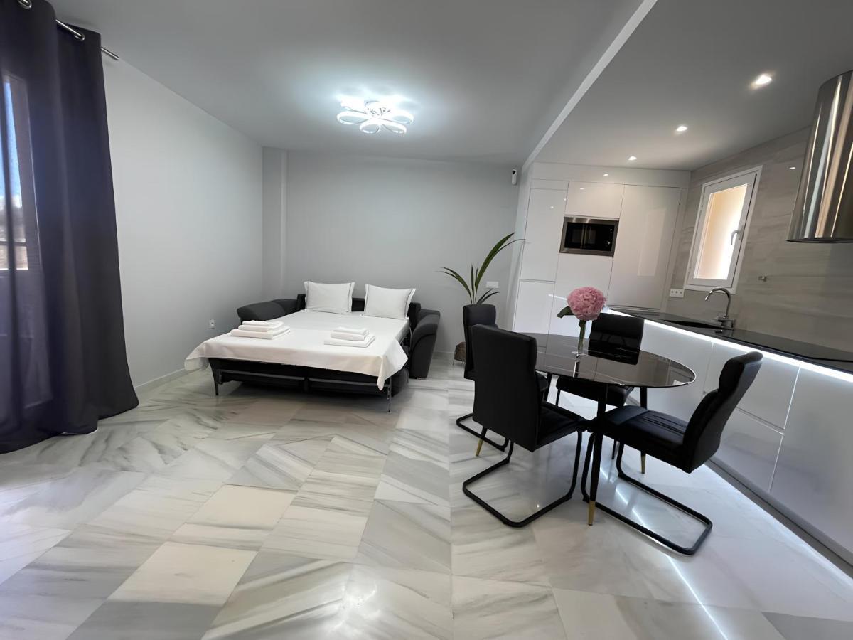 Luxury Apartment Benalmadena First Line 외부 사진